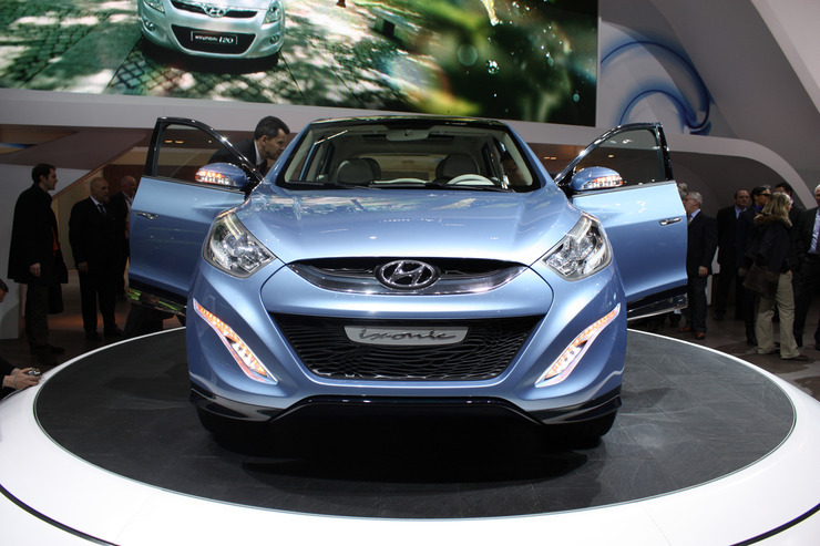 02-gen-09-hyundai-ix-onic-live_650i.jpg : 투싼IX가 스알보다 이쁜거 같네요...